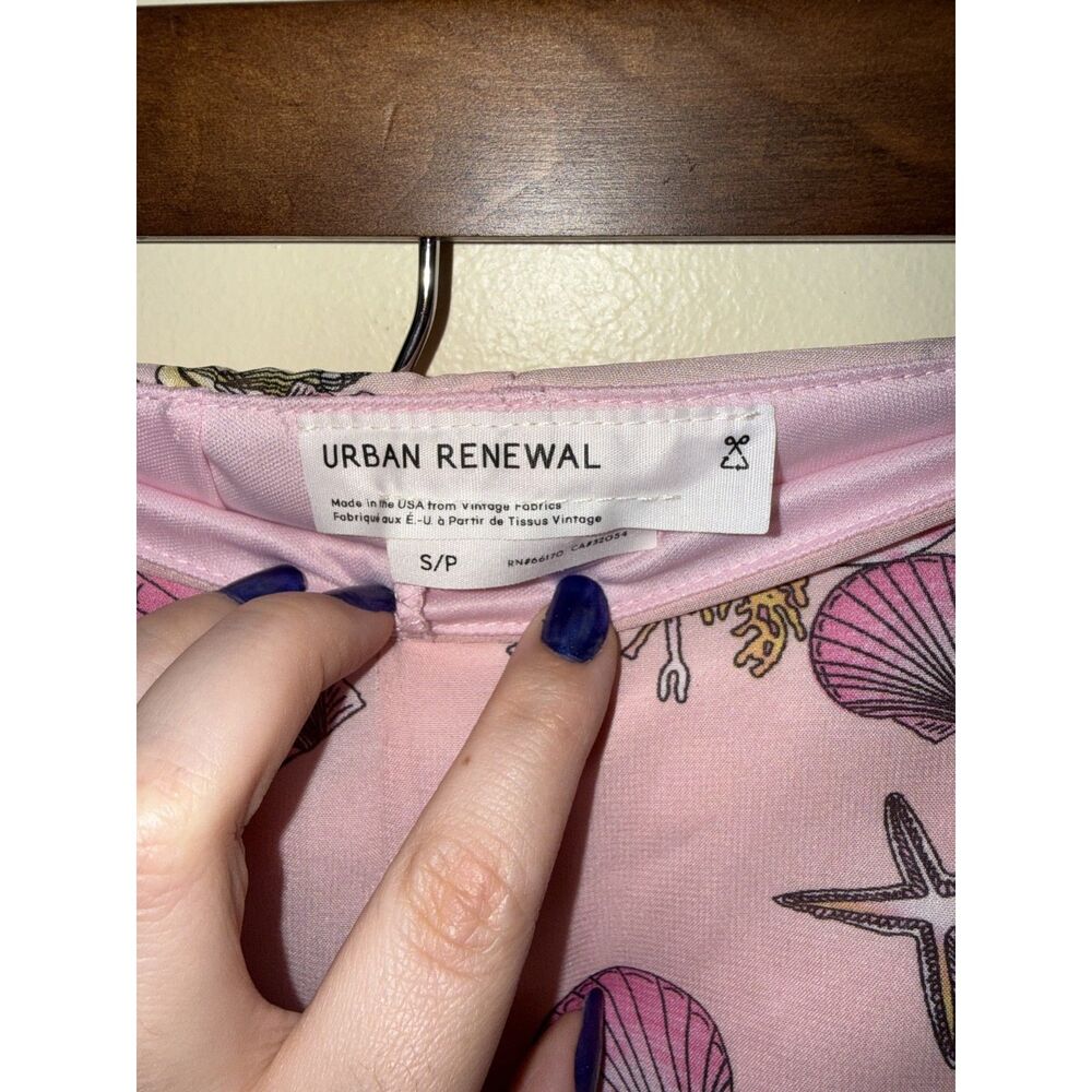 Urban Renewal Urban Outfitters Pink Sea Shell Pinup Shorts High Rise Small - Picture 3 of 9